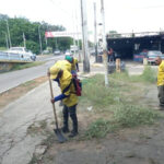 Alcaldía de Maracaibo trabaja eliminando playones de basura en áreas públicas.
