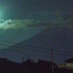 El mar ’empieza a hervir’ en el extremo oriente de Rusia por un raro fenómeno de vapor.