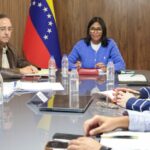 Presidenta (E) Delcy Rodríguez anunció despliegue de drones térmicos para reforzar vigilancia del SEN ante incremento de incendios forestales.