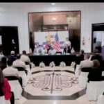 Venezolano enfrenta cargos federales tras agredir a un agente en Michigan.