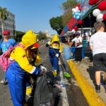 Alcaldía de Maracaibo limpia tramo Brisas del Sur de cañada La Arreaga.