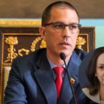 Integración de bancos públicos en Binance facilita envío de remesas en Venezuela.