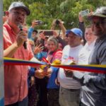 Zulia rinde homenaje a la danza con histórico despliegue de 1.500 bailarines en la Plaza Baralt.