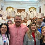 Gobernador Caldera entrega dotación y equipamiento para 149 escuelas del Zulia.
