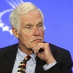 Trump se reúne con representantes de Chevron y ExxonMobil para hablar sobre Venezuela.