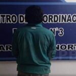 ‎Alcaldía de Maracaibo sancionó a dos ciudadanos por cortar dos búcaros y lanzarlos en la avenida Fuerzas Armadas.
