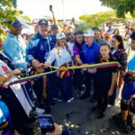 Gobernador Caldera entrega Becas Jesús Enrique Lossada a 1.000 estudiantes de universidades públicas del Zulia.