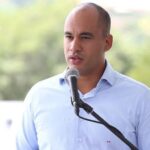 Colombia cerrará temporalmente la frontera con Venezuela.