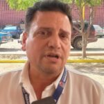 Rescatistas salvan de los escombros a mujer con cinco meses de embarazo.