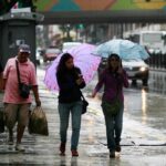 Mujer fallece durante una tormenta en Brasil tras ser alcanzada por un rayo.