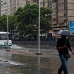 Dos adolescentes mueren arrastradas por una corriente de agua tras intensas lluvias en La Vega.