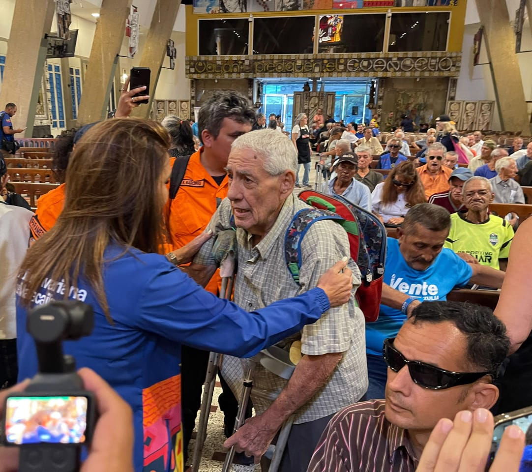 ¡Día Internacional de adultos mayores! Ana Clara de Di Martino: “Para la Alcaldía de Maracaibo atender los abuelos y abuelas es un compromiso de amor”