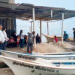 Mujer encadenaba a su hijo de siete años para que no saliera a la calle.